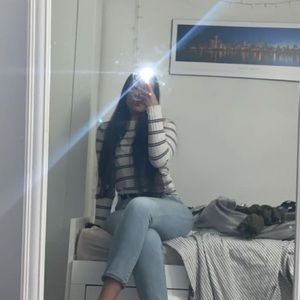 Meet your Posher, Ayaa